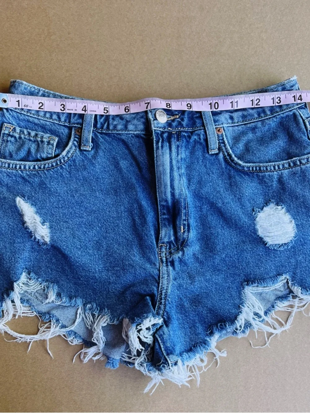 Forever 21 Distressed High Rise Denim Cutoff Shorts | Festival Y2K Indie Sleaze